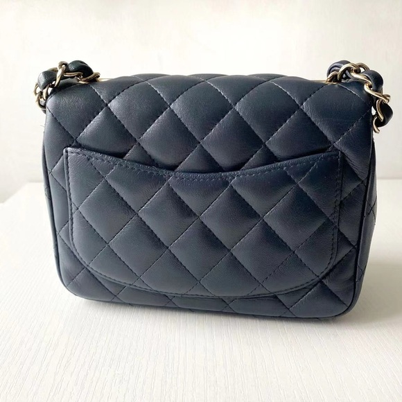 Authentic Chanel classic mini flap bag - Picture 5 of 10